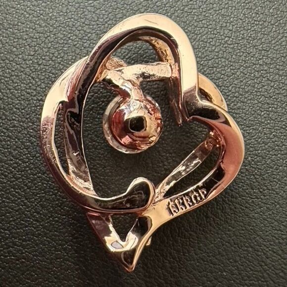 Rose Gold 18k GP Gold Plated CZ Heart Pendant - Picture 3 of 5